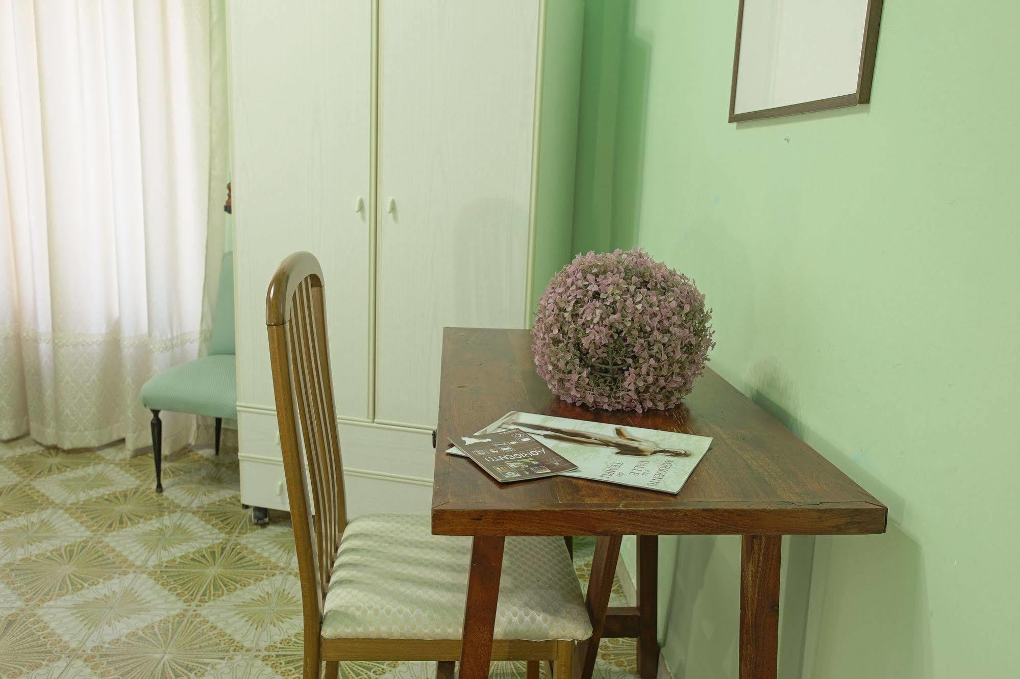 Il Mandorlo Bed & Breakfast Агридженто Екстериор снимка